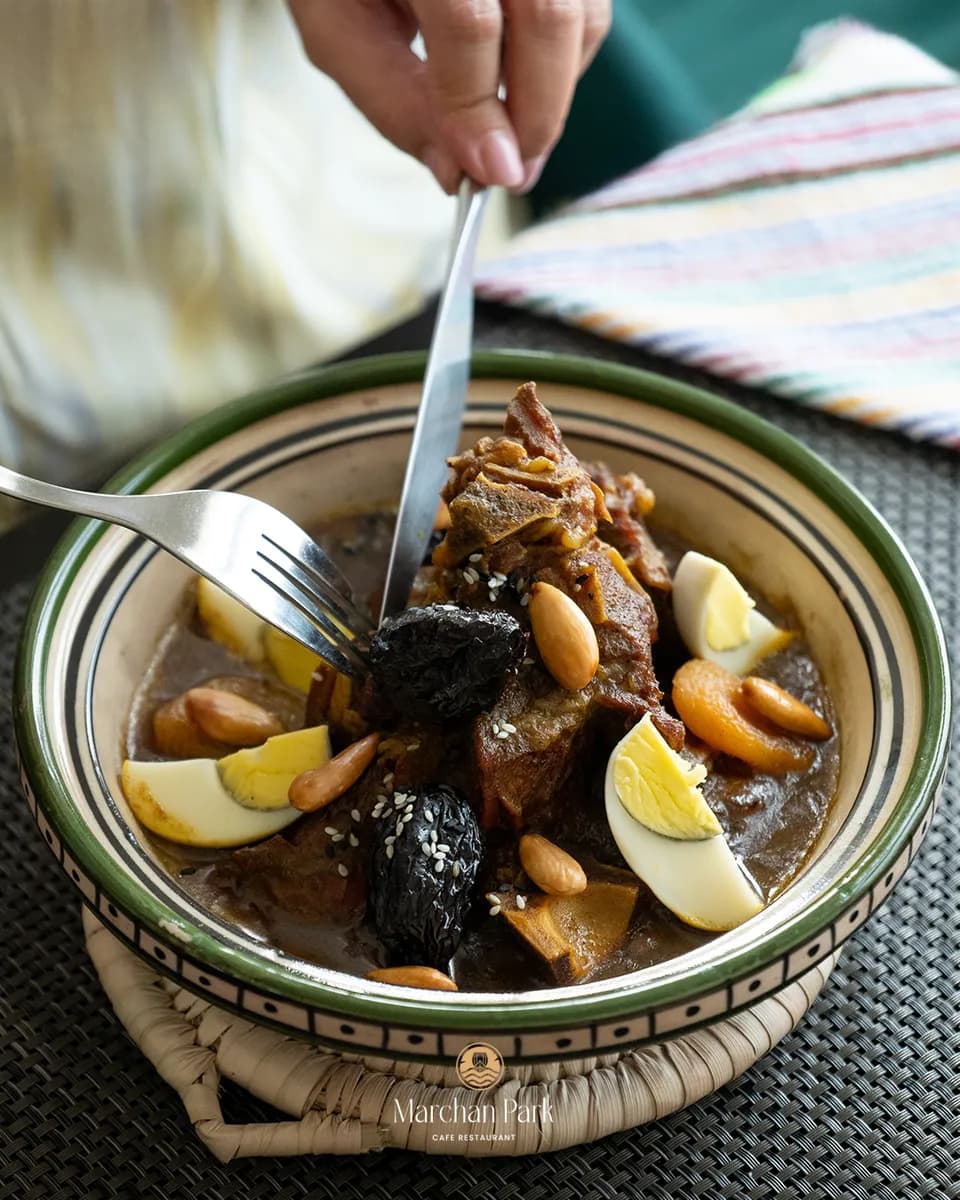 Tajine de Viande — Marchan Park, Tanger